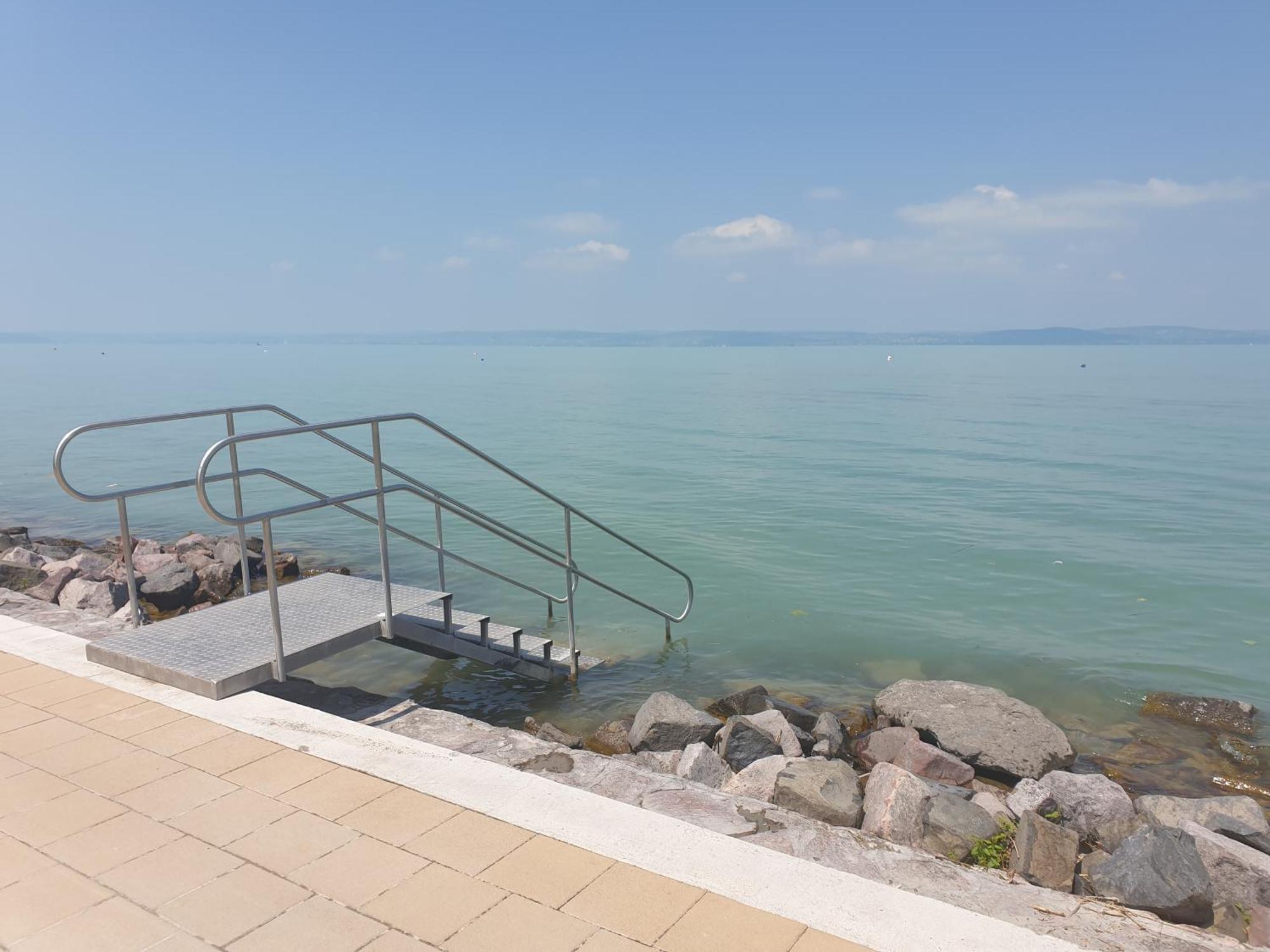 Balaton Lakeside Residence Siófok Eksteriør bilde